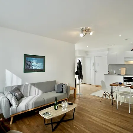 Apartmán Le Citadin *2min Gare*centre Ville* Terrasse* *